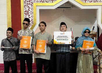Lazismu Jawa Barat Salurkan 40 Tongkat Netra untuk SLBA YPR Cicalengka, Dukung Mobilitas Penyandang Disabilitas